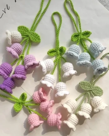 INS Crochet Flower l Cute Hand-Woven Artificial Flower Car Pendant, Minimalist Yarn Flower Charm for Decoration & Gift Supplies