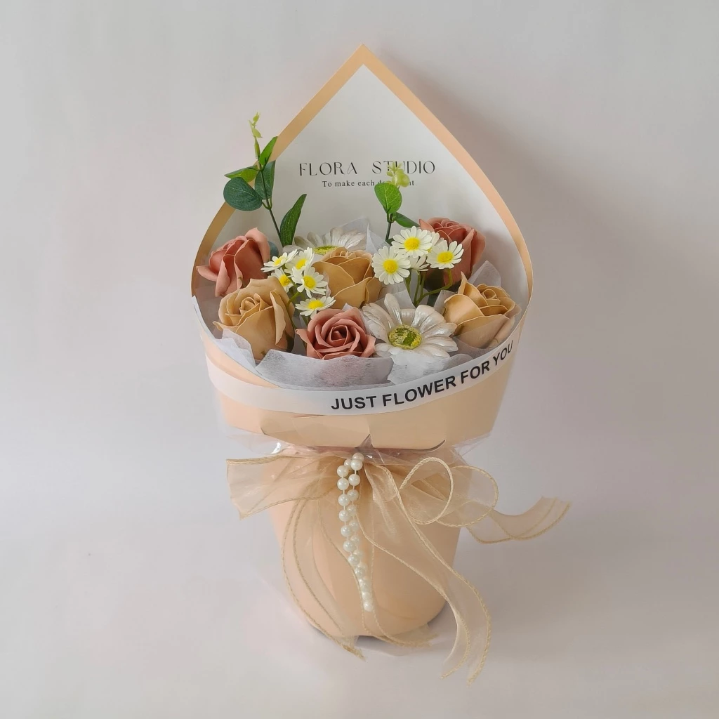 Soap Flower Bouquet Elegant Blush l 6 Soap Roses, 2 Soap Gerbera with Chamomile, Round Wrap Gift Bouquet
