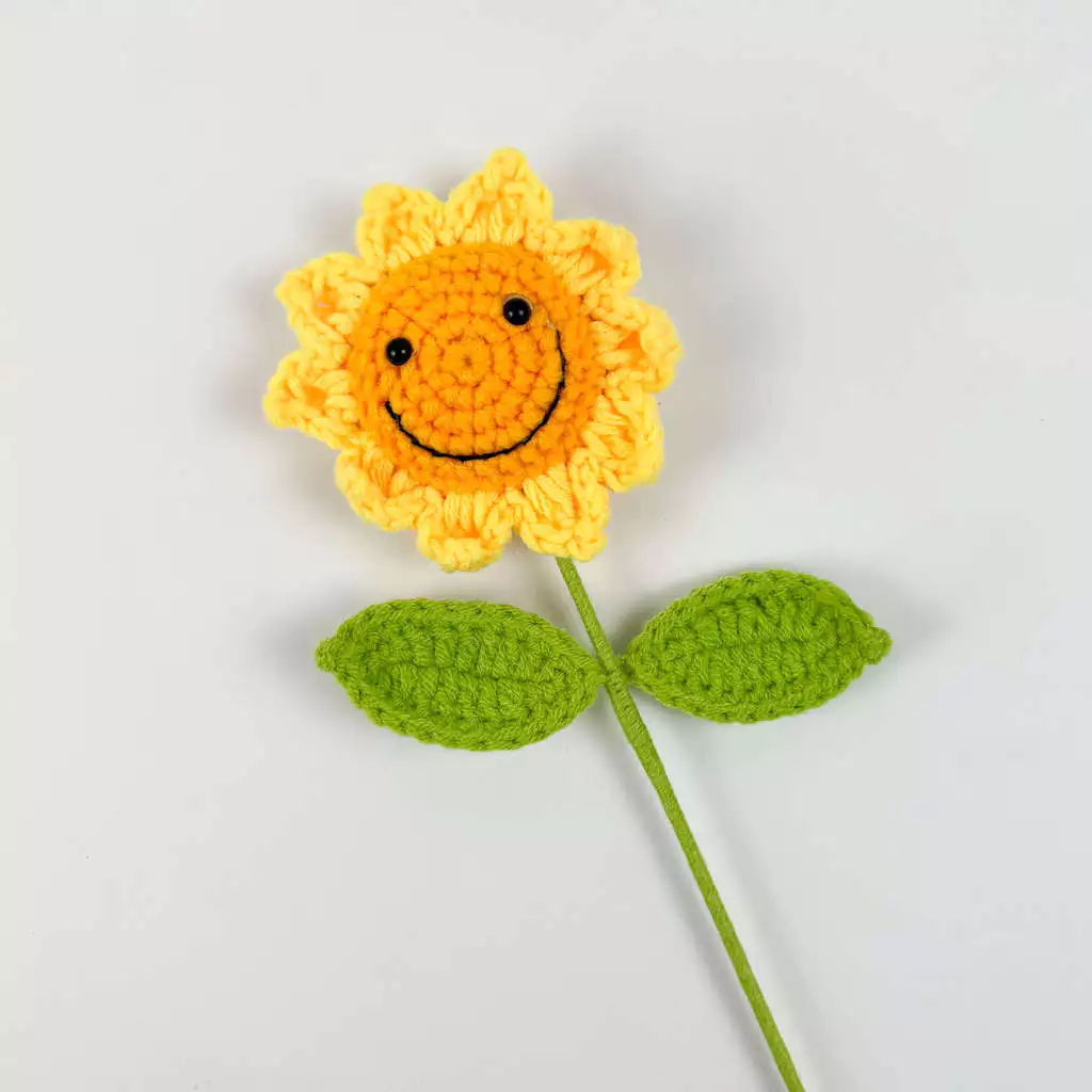 SHIOK Handmade Crochet Smiling Face Sunflower l Bunga Matahari Daisy Wajah Senyum Knitted Flower for Gift & Decoration